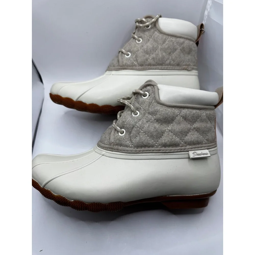 Skechers Pond 44376 Women 9 Natural Tan Quilted Waterproof Duck Boots NWT no box